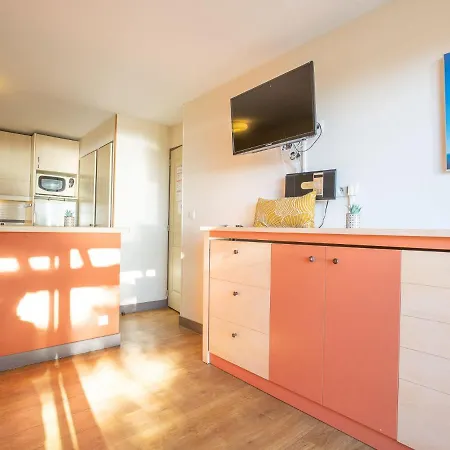 Le Village - C4 010 By Interhome *