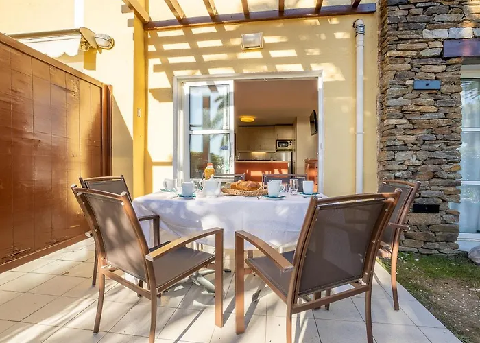 Le Village - C4 010 By Interhome * Saint-Raphaël