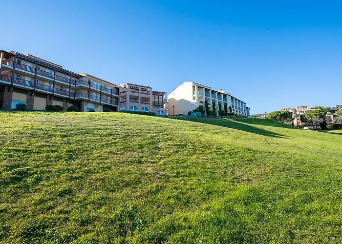 Le Village - C4 010 By Interhome * Saint-Raphaël